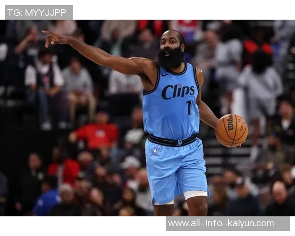 哈登三分火力全开半场独得26分快船领先太阳16分小卡与狄龙合力贡献28分